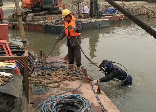 昌都潜水封堵打捞